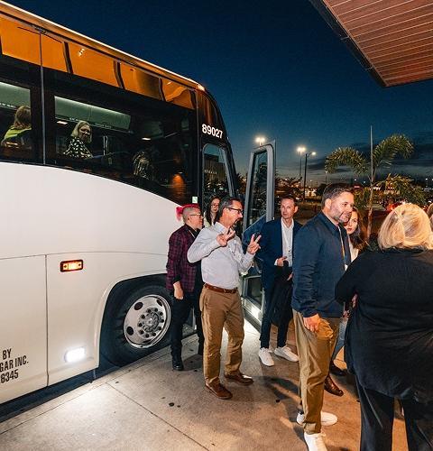 Group arriving by coach at the mall for a planned visit and smooth group reservation experience