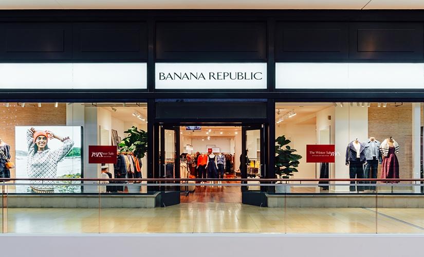 Banana Republic inside Square One Shopping Centre