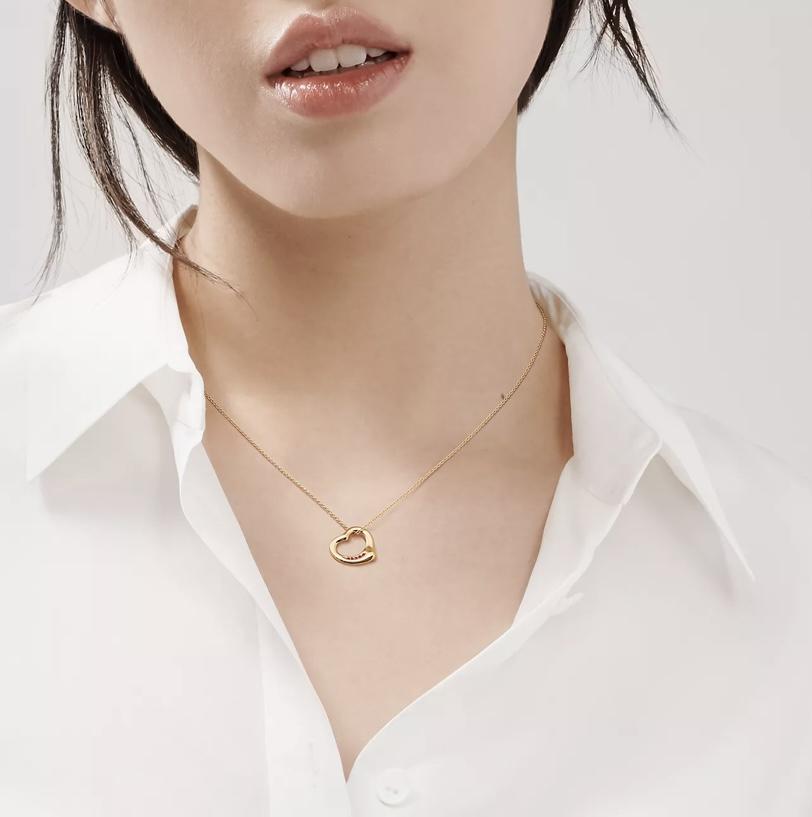 gold necklace