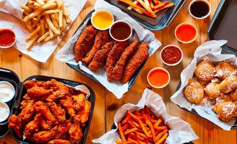 Mymy Chicken inside Square One Shopping Centre