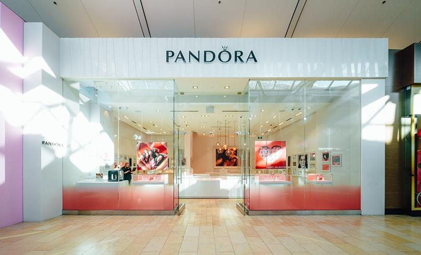 Pandora inside Square One Shopping Centre