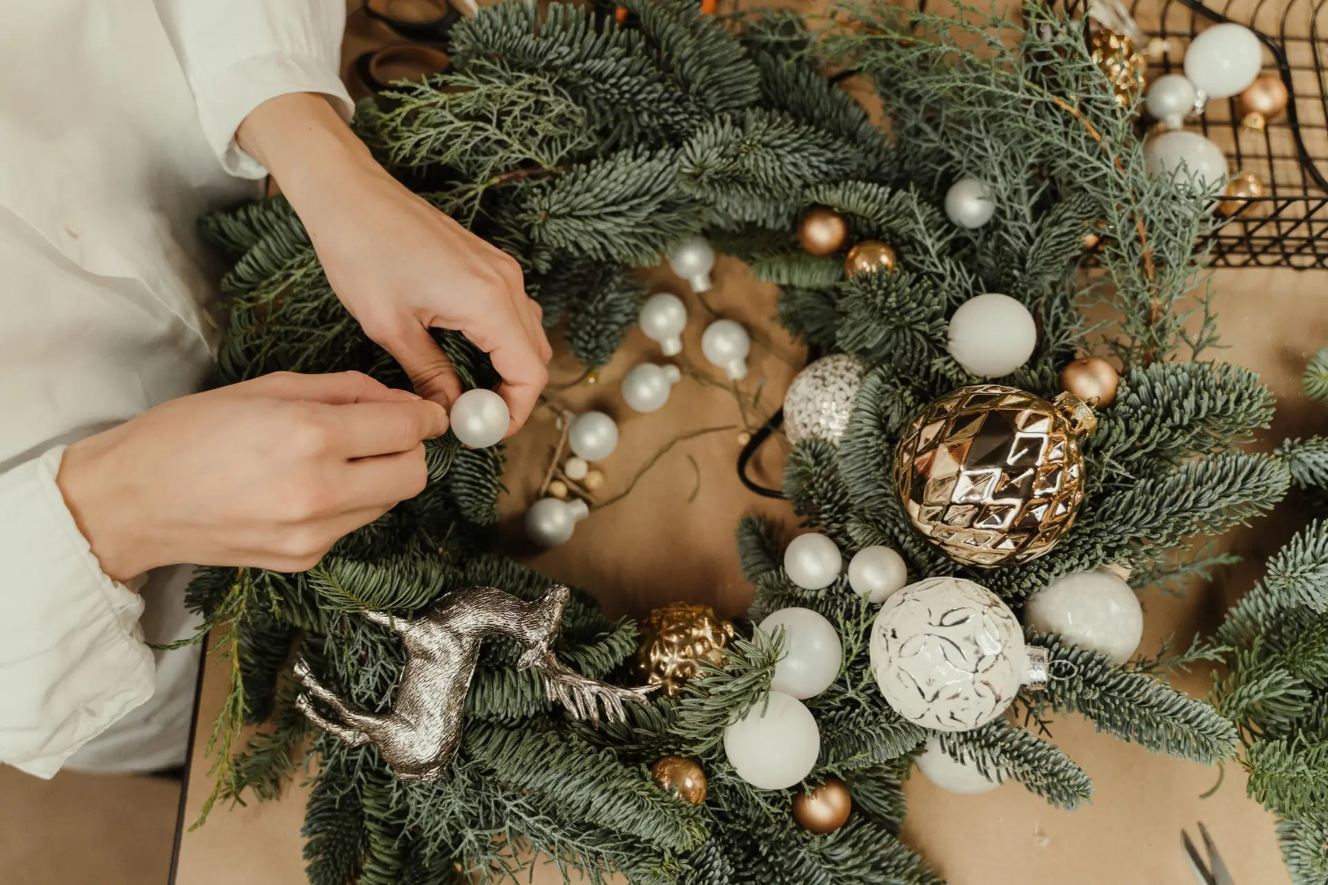Make & Take Holiday Craft Workshop inside Square One Shopping Centre